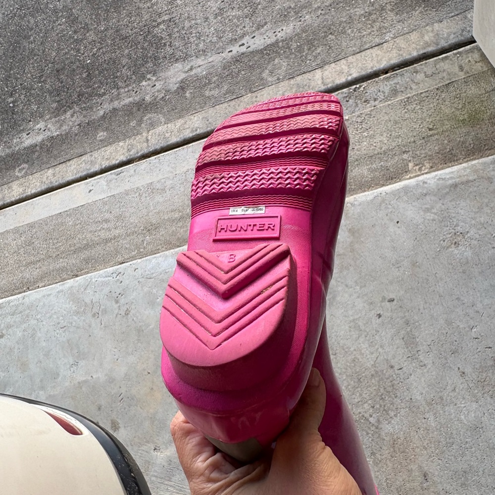 Hunter Pink Rain Boots - Picture 14 of 15